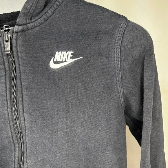 Kids Nike Black Full Zip Hoodie Athletic Casual Comfort Size M - Picture 3 of 4